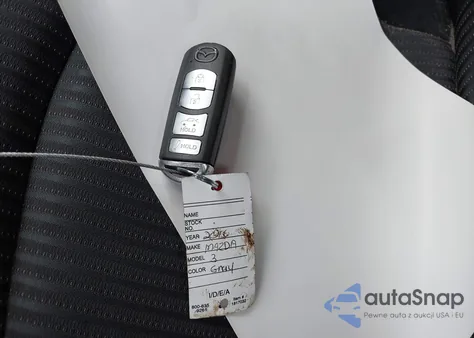 2016 Mazda Mazda3 I Sport z USA, uszkodzony, nr VIN JM1BM1U75G1313799